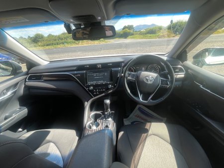 2018 Toyota Camry - photo 10
