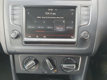2015 Volkswagen Polo - photo 14