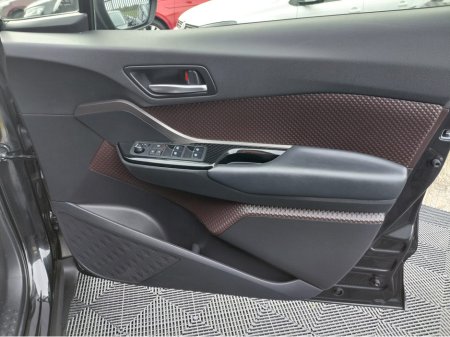 2018 Toyota C-HR - photo 11