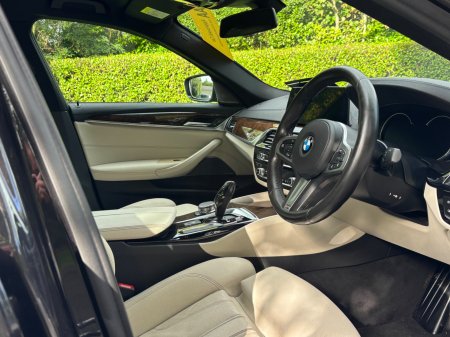 2018 BMW 5-Series - photo 7
