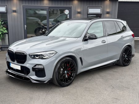 2021 BMW X5 - photo 2