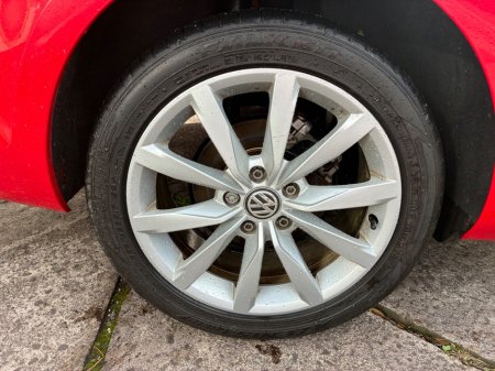 2019 Volkswagen Golf - photo 4