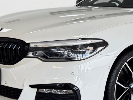 2017 BMW 5-Series - photo 9