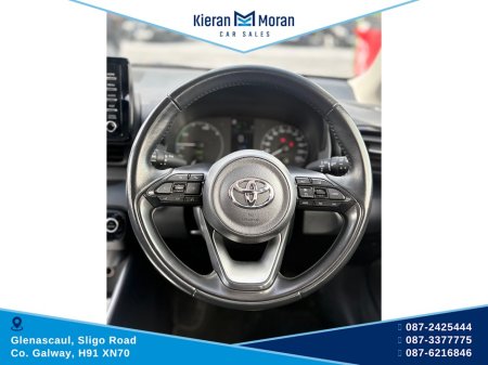 2022 Toyota Yaris - photo 12