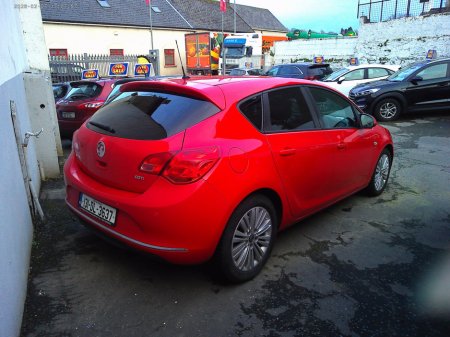 2013 Opel Astra - photo 7