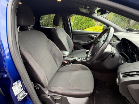 2018 Ford Focus - photo 9