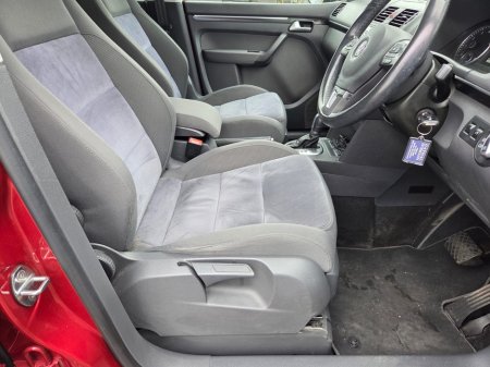 2015 Volkswagen Touran - photo 4