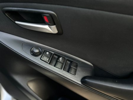 2017 Mazda Demio - photo 25