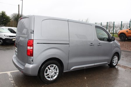 2022 Vauxhall Vivaro - photo 5