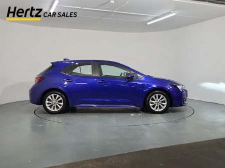 2023 Toyota Corolla - photo 2