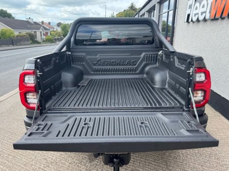 2021 Toyota Hilux - photo 12