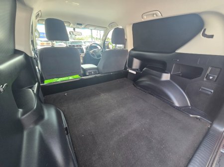 2020 Toyota Land Cruiser - photo 12