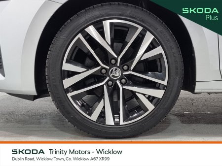2025 Skoda Octavia - photo 9
