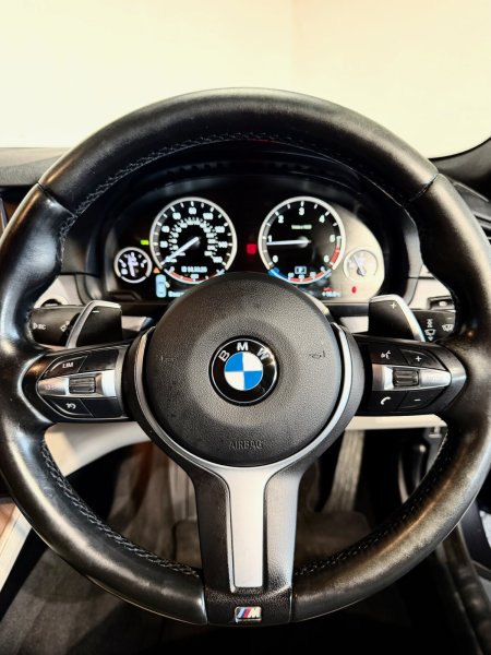 2016 BMW 5-Series - photo 11