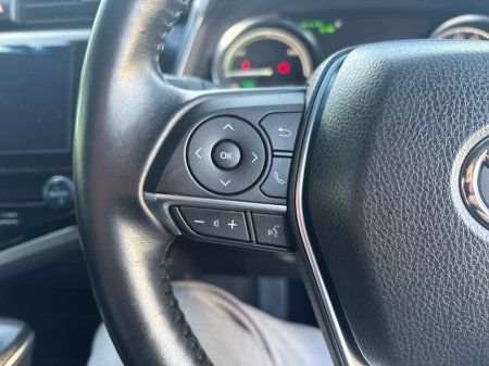 2019 Toyota Camry - photo 15