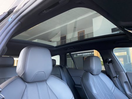 2025 BMW 5-Series - photo 12