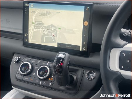 2025 Land Rover Defender - photo 10