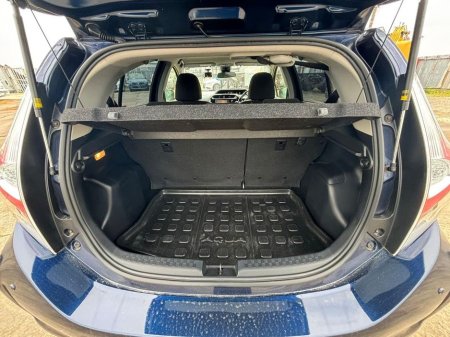 2019 Toyota Aqua - photo 8