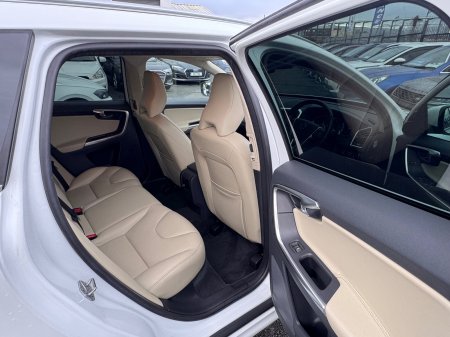 2016 Volvo XC60 - photo 9
