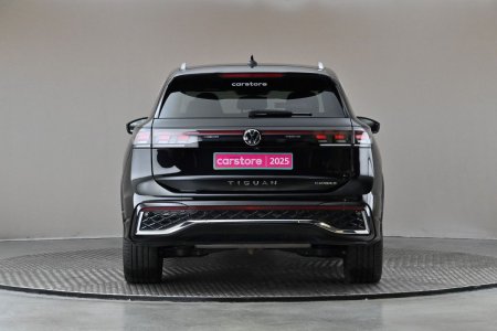2025 Volkswagen Tiguan - photo 8