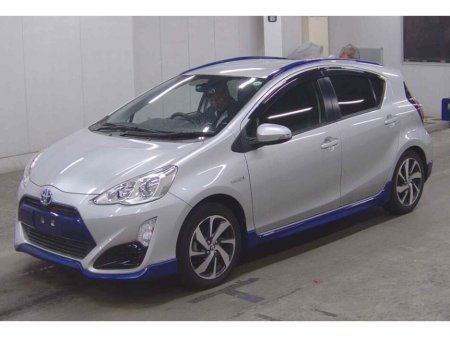 2015 Toyota Aqua 1.5 Petrol Hybrid Auto X-Urban Grade