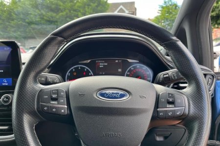 2020 Ford Fiesta - photo 12