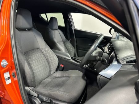 2021 Toyota C-HR - photo 9