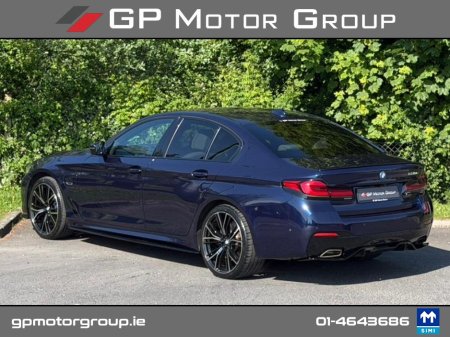 2022 BMW 5-Series - photo 9