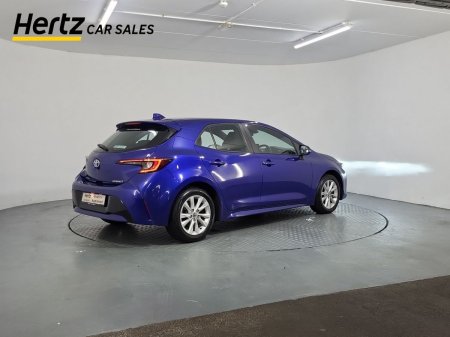 2023 Toyota Corolla - photo 3