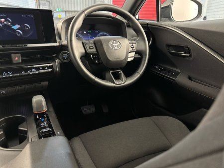 2024 Toyota C-HR - photo 9