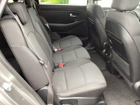 2015 Kia Carens - photo 10