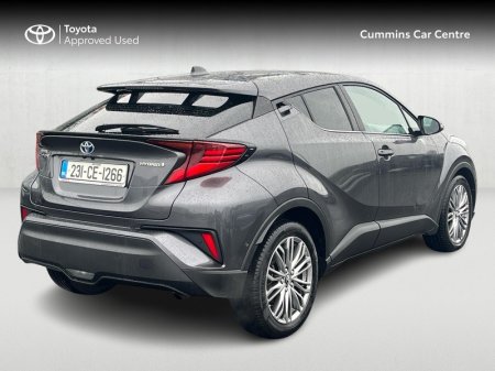 2023 Toyota C-HR - photo 2