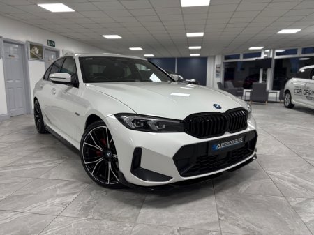 2023 BMW 3-Series - photo 4