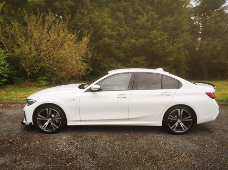 2021 BMW 3-Series - photo 12