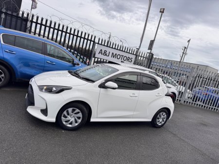 2020 Toyota Yaris - photo 3