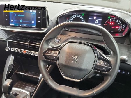 2023 Peugeot 208 - photo 12