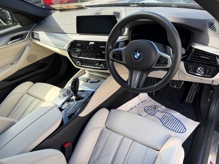 2020 BMW 5-Series - photo 20
