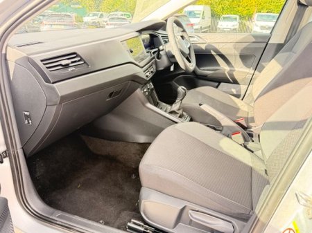 2025 Volkswagen Polo - photo 15