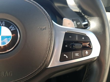 2020 BMW X7 - photo 16