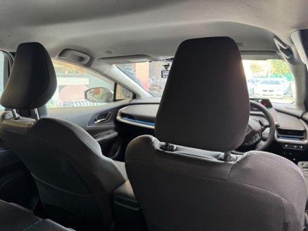 2024 Toyota Prius - photo 16