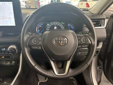 2024 Toyota RAV4 - photo 9