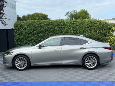 2021 Lexus ES - photo 4