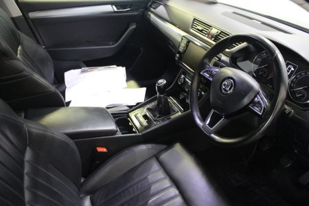 2016 Skoda Superb - photo 19