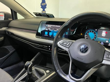 2020 Volkswagen Golf - photo 18