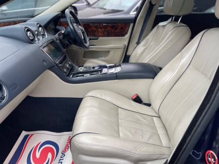 2013 Jaguar XJ - photo 12