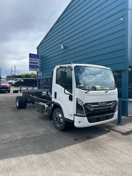 2026 ISUZU NPR - photo 4