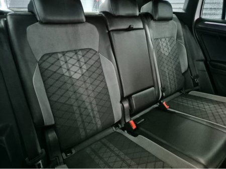 2021 Volkswagen Tiguan - photo 12