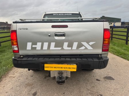 2008 Toyota Hilux - photo 11
