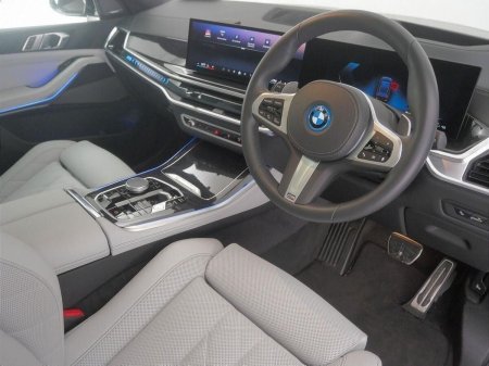 2026 BMW X5 - photo 6