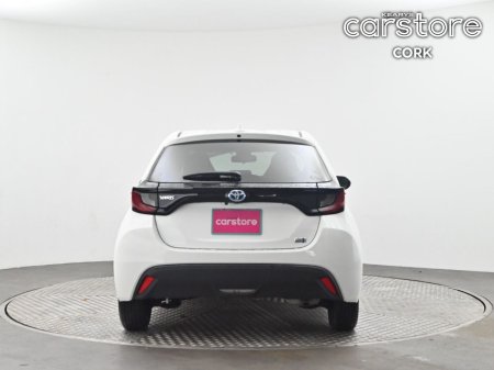 2021 Toyota Yaris - photo 4